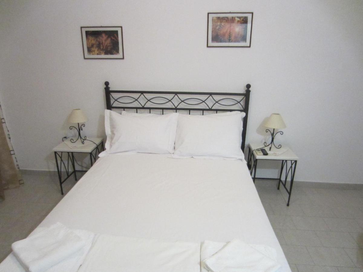 Katerina Apartments Triovasalos Экстерьер фото