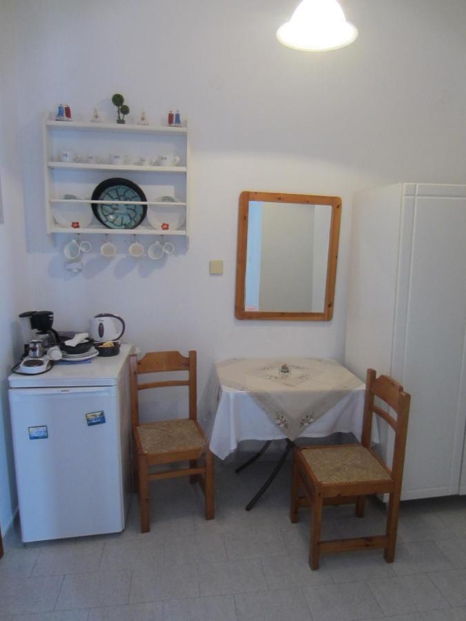Katerina Apartments Triovasalos Экстерьер фото