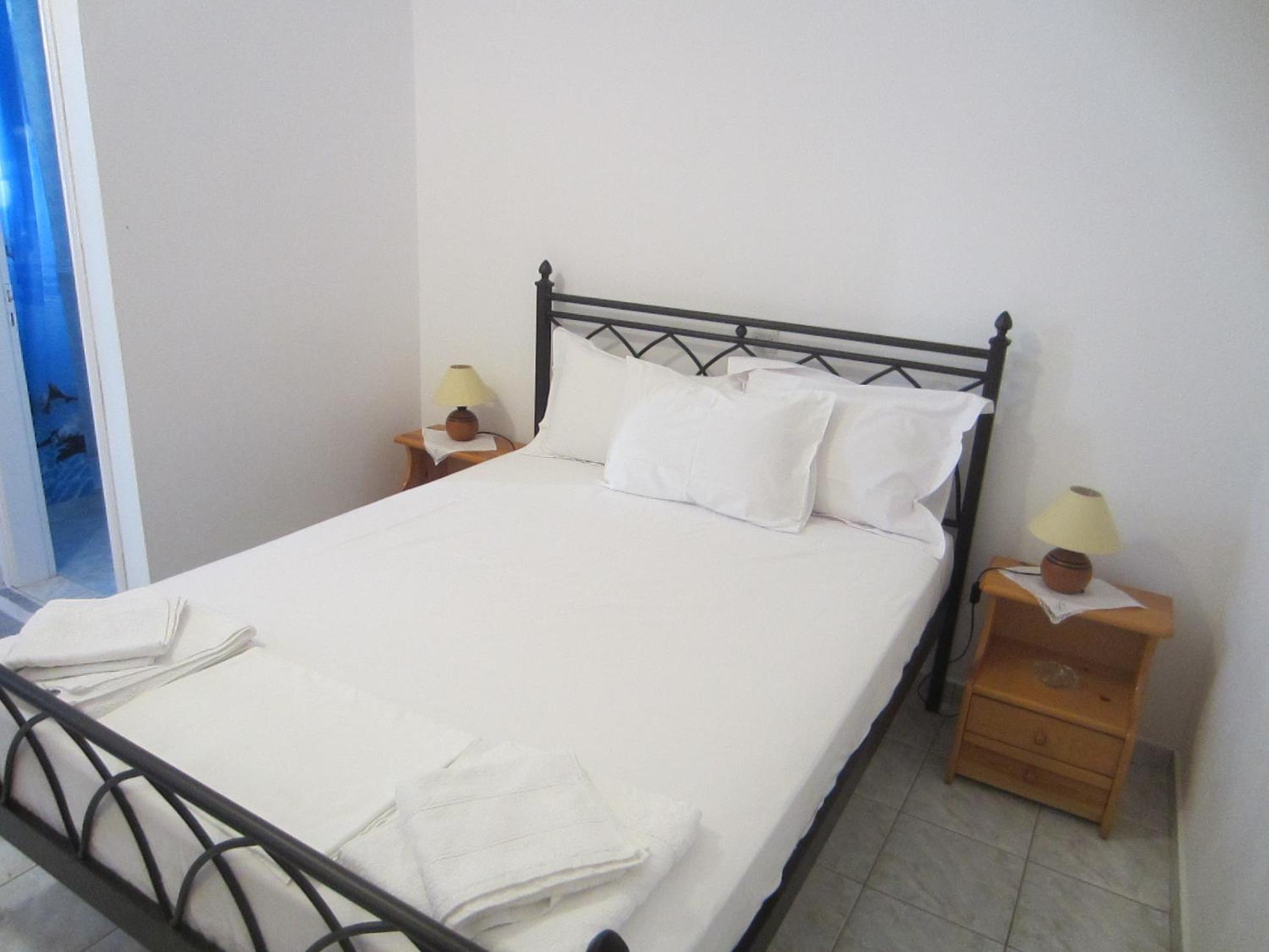 Katerina Apartments Triovasalos Экстерьер фото