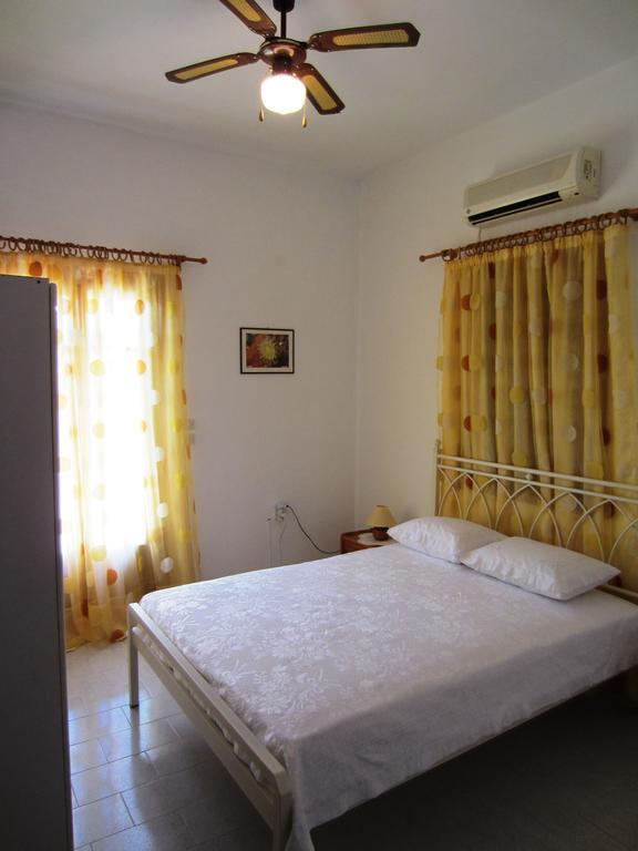 Katerina Apartments Triovasalos Экстерьер фото