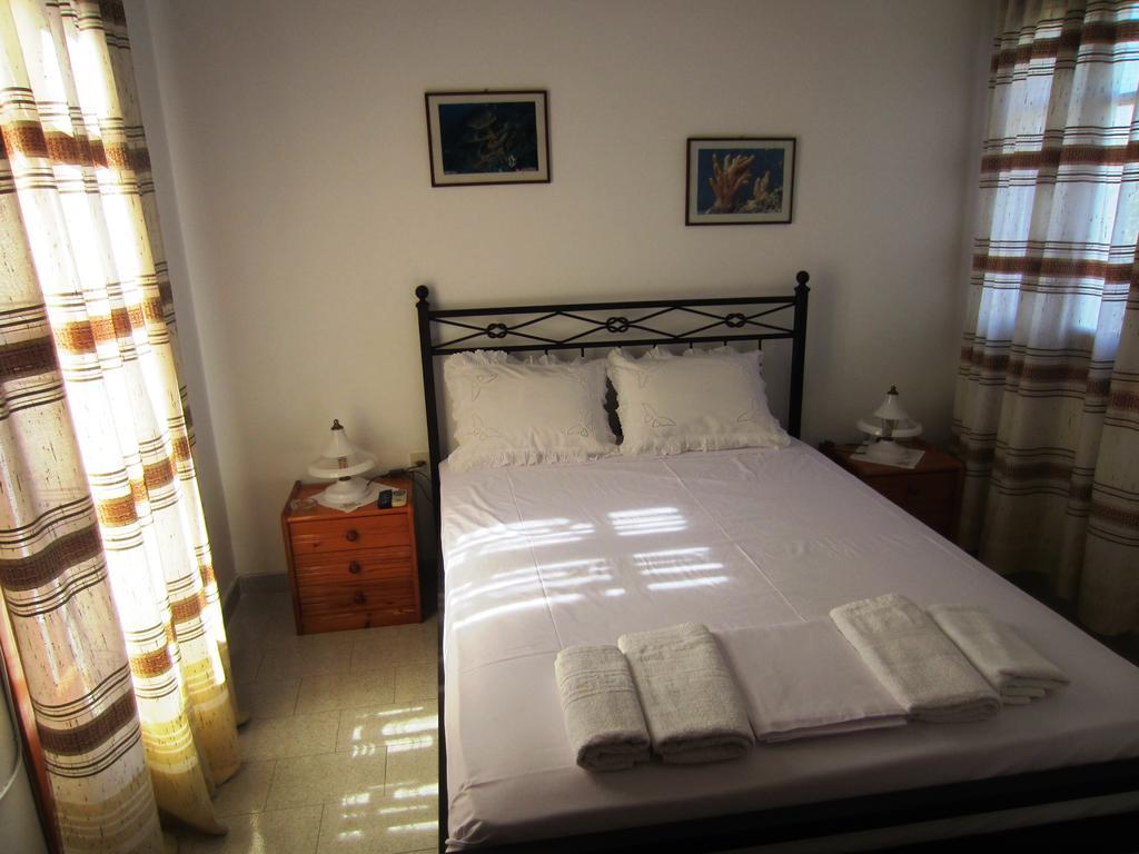 Katerina Apartments Triovasalos Экстерьер фото