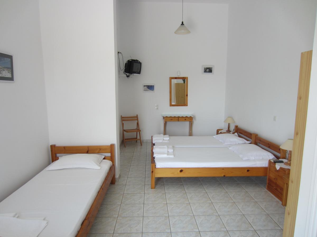 Katerina Apartments Triovasalos Экстерьер фото